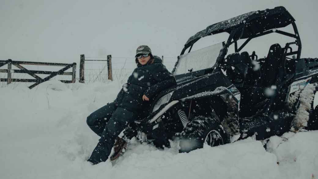 How to Stay Warm While Riding a UTV in Winter? – Kemimoto