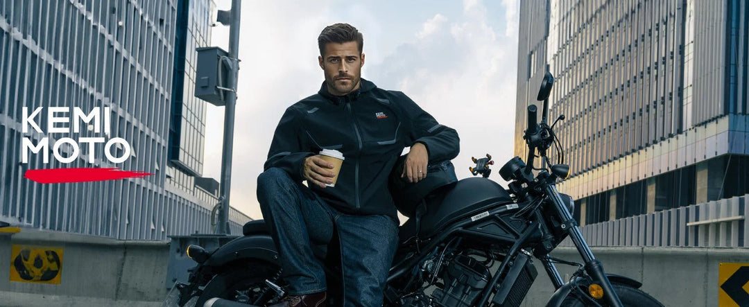 Motorcycle rider wearing KEMIMOTO heated riding gear