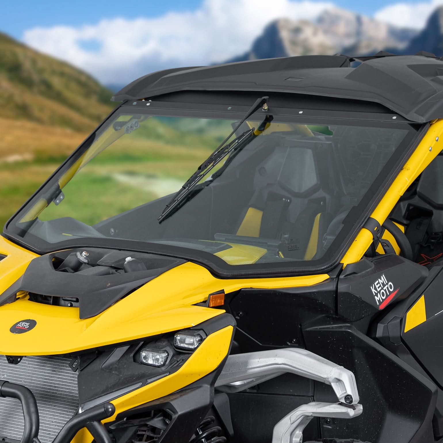 Full Glass Windshield for Can-Am Maverick R / RS / Max with Wiper