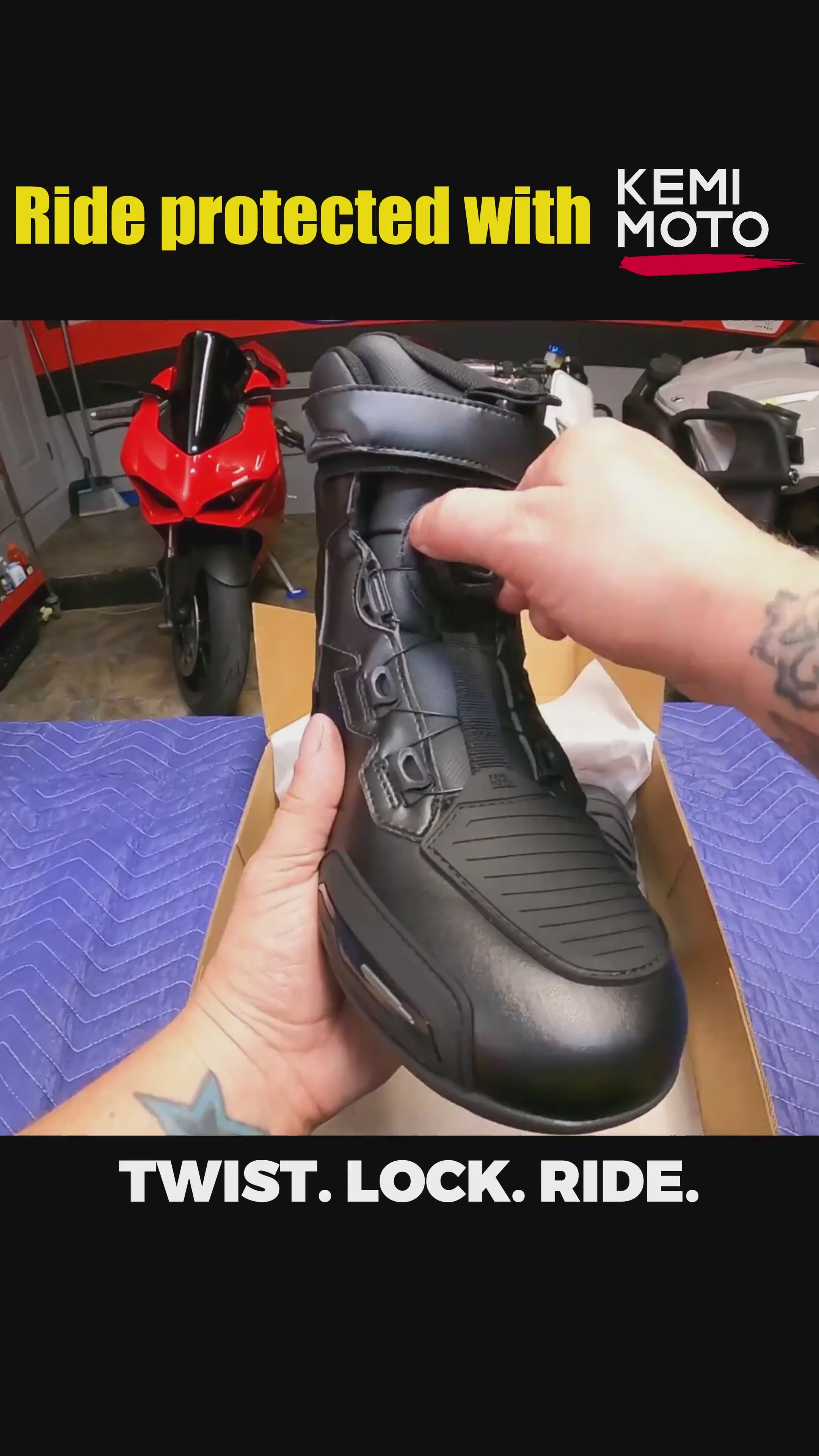 Men's Motorcycle Boots with Quick-Release ATOP Knob